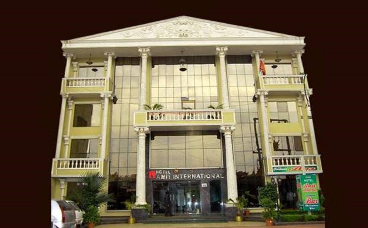 Hotel Amit International Bhilai Exteriör bild